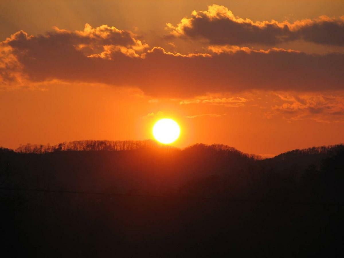 Sunset Ridge Cabin พิเจนฟอร์จ ภายนอก รูปภาพ
